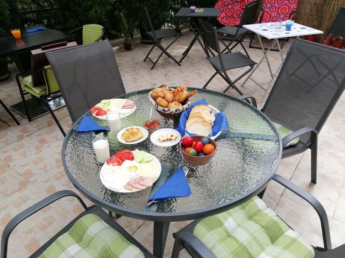 Guest House Golden Coin Ni Екстериор снимка
