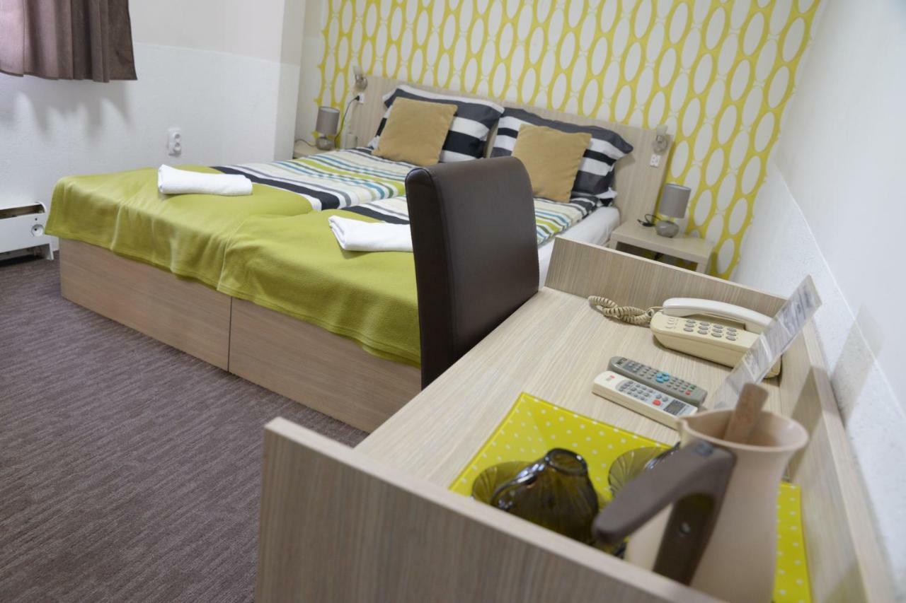 Guest House Golden Coin Ni Екстериор снимка